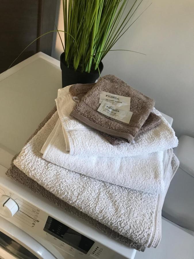 Maison Julius Aeroport Tille 2 A 4 Personnes 외부 사진